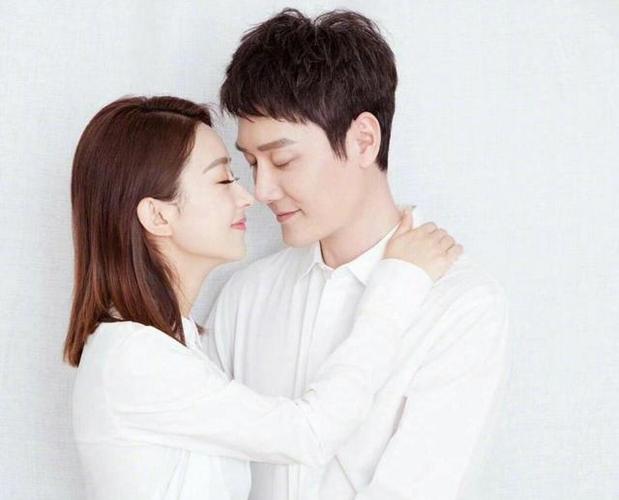 赵丽颖冯绍峰离婚后首次同框带娃-杨颖钻戒多少钱
